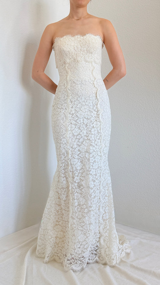 Dolce & Gabanna Lace Wedding Gown