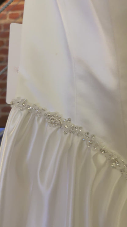 Casablanca Wedding Gown (Unworn)